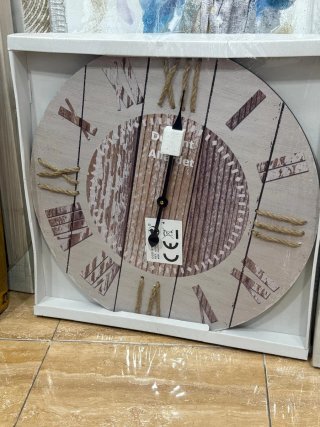 Reloj de pared rústico
