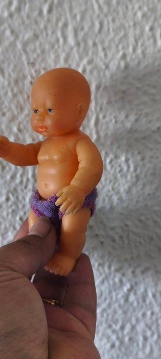 Muñeca bebé mini