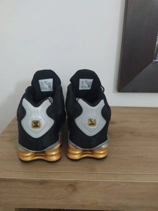 Scarpe Nike Shox TL Nere Oro Tg 43
