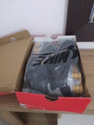 Scarpe Nike Shox TL Nere Oro Tg 43