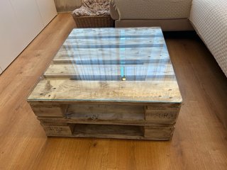 Mesa Palets Madera con Cristal