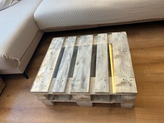 Mesa Palets Madera con Cristal