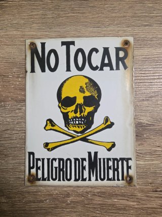 Placa Peligro de Muerte No Tocar