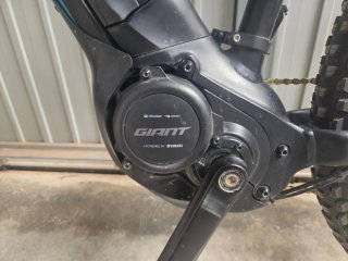 Bicicleta Eléctrica Giant Fathom E+ 2