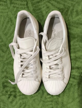 Adidas Superstar Talla 40.5 Blancas