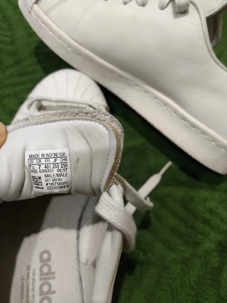Adidas Superstar Talla 40.5 Blancas