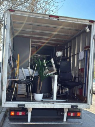 Mudanzas y Transportes dentro y fuera de Valencia
