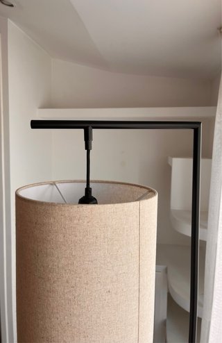 Lámpara de pie acero negro y tela beige