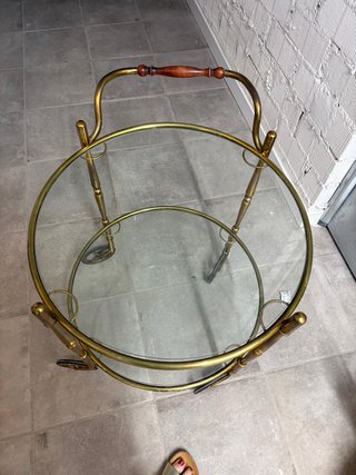 Carrito camarera cristal y metal dorado