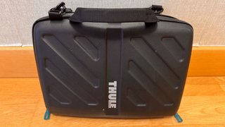 Funda portátil Thule Gauntlet 15 Negra