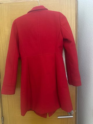 Abrigo Zara Rojo Talla M