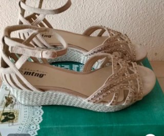 Sandalias Mustang Beige Talla 38