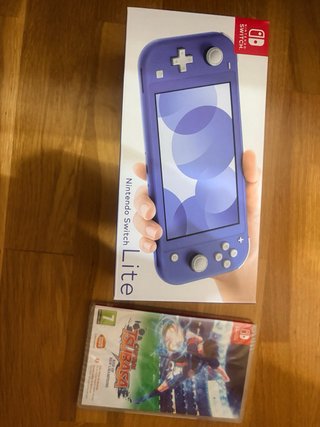 Nintendo Switch Lite Blu + Gioco Captain Tsubasa