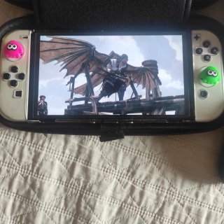 Nintendo Switch OLED + accessori e giochi
