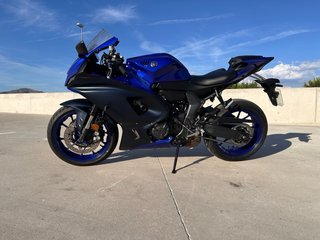 Yamaha R7  2023 (A2) 5250km