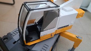 Camión Grúa Mack Liebherr Bruder Juguete