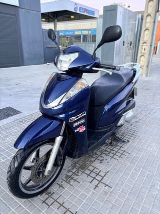 Honda SH 300i