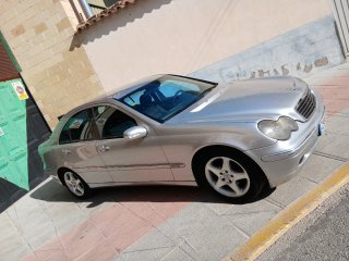 Mercedes-Benz Clase C 2001