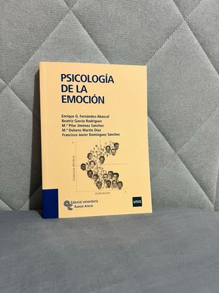 Lote de libros de Psicología UNED 2025/2026