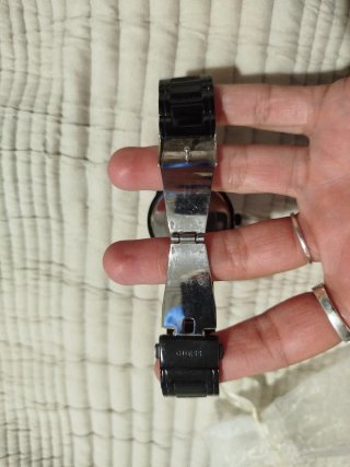 Reloj Guess Mujer Negro y Plateado