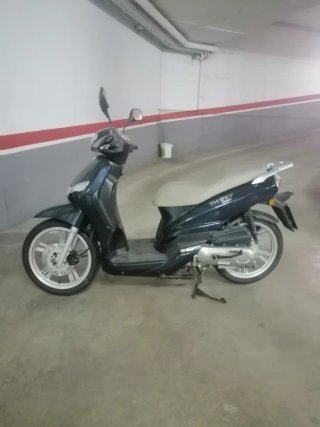 Peugeot Tweet 50 cc Scooter blau fosc
