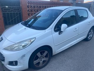Peugeot 207 1.6 HDI ALLURE 2012