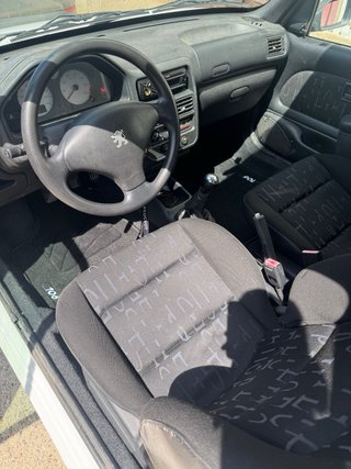 Peugeot 106 2003