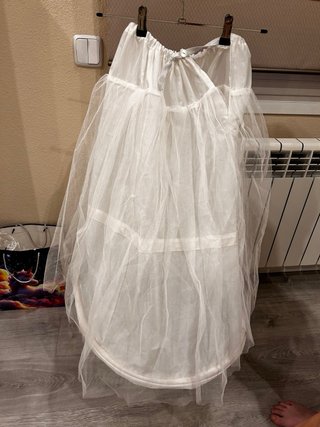 Can can para vestido de comunión niña