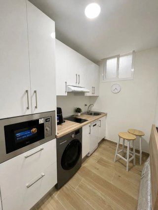 Alojamiento en Sevilla / Alquiler Habitacion