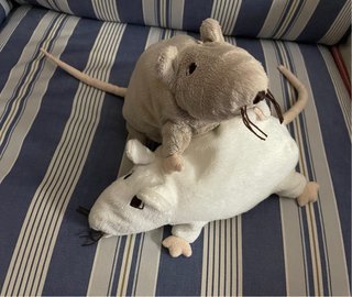 DOS simpáticos y divertidos ratones de IKEA