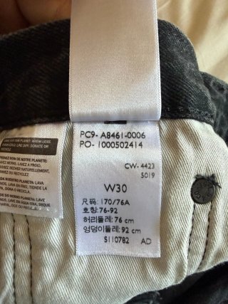 Levi's 468 Loose Short W30