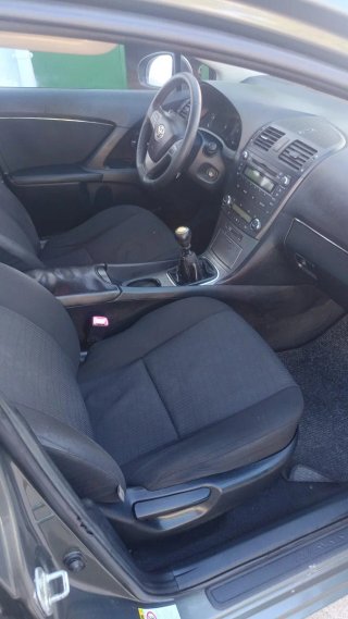Toyota Avensis 2009