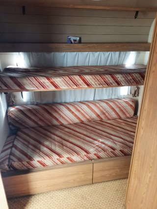 Caravana Adria Optima 430