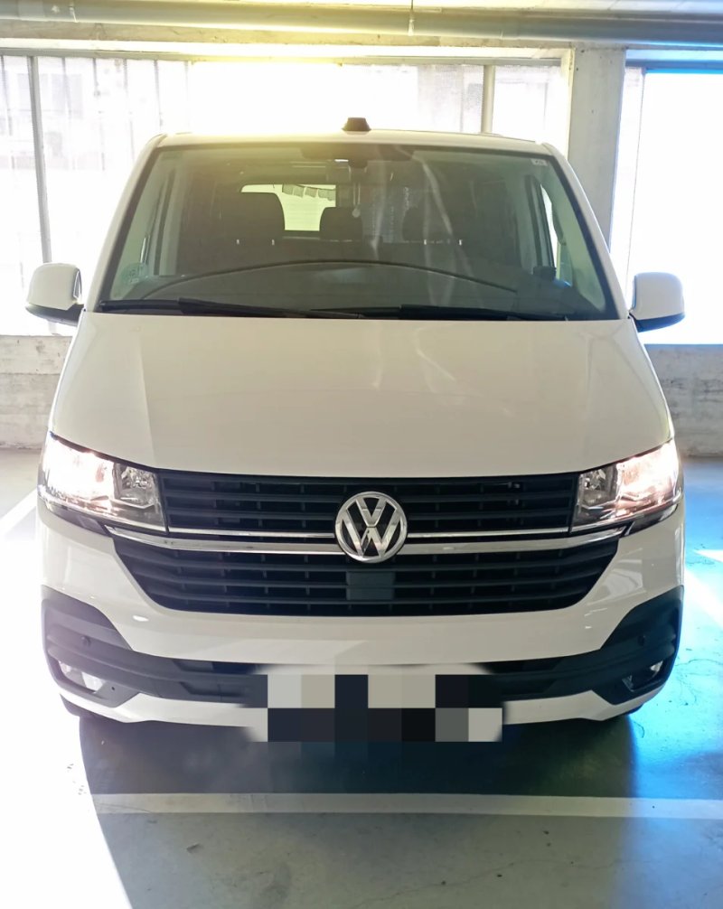 Volkswagen Caravelle T6.1 TDI 150CV 2022 - foto 1
