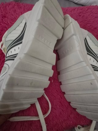 Zapatillas Zara Blancas y Verdes Talla 37