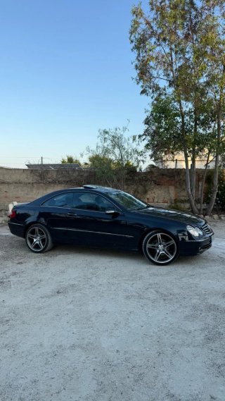 Mercedes-Benz  CLK 2004