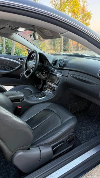Mercedes-Benz  CLK 2004