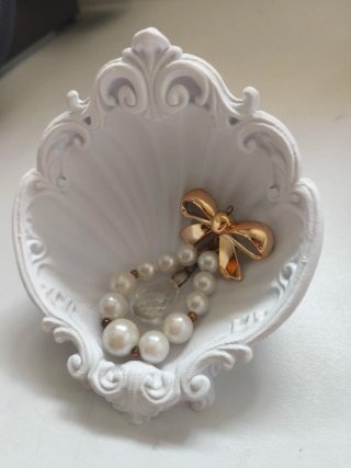 Joyero Concha Blanca Estilo Coquette 3D vintage