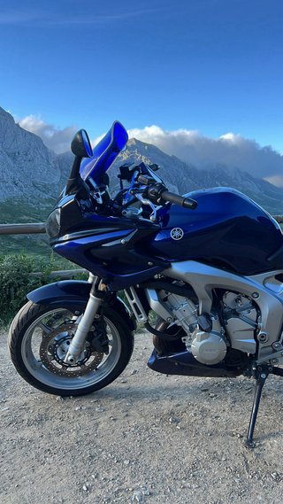 Yamaha Fazer 600