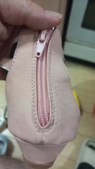 Sandalias fiesta Pitti doradas y naranjas T.36