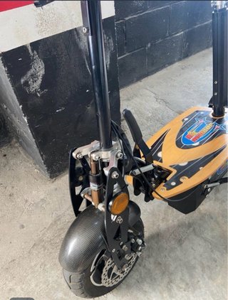 Patinete eléctrico de 1800W