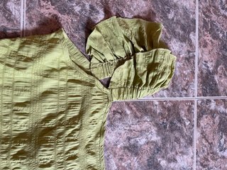Blusa Shein verde tirantes talla L