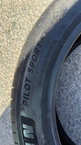 neumaticos 255-45-20 105Y MICHELIN