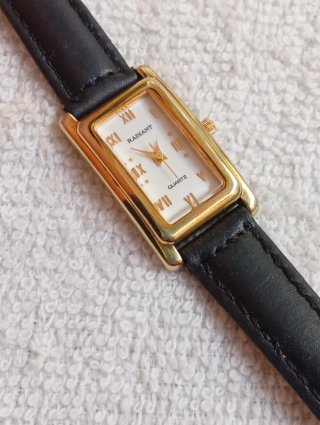 Reloj RADIANT