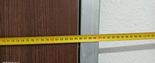 Puerta anti okupa con cerradura y llave