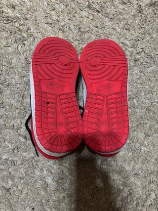 Air Jordan 1 Low SE Negro Rojo Blanco