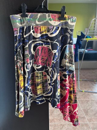 Falda Desigual Talla M Estampada
