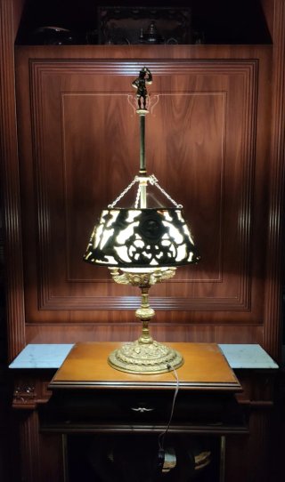 Lámpara antigua de bronce estilo Bouillotte