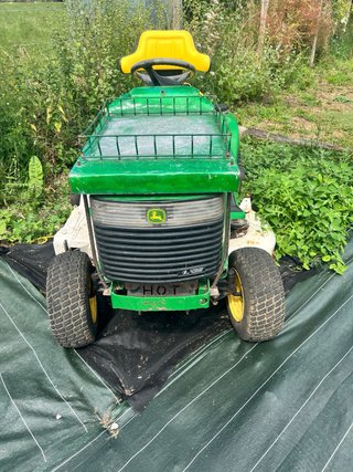 Tractor John Deere LX 280 Cortacésped