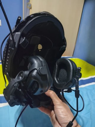 Casco Militar Táctico Multifuncional